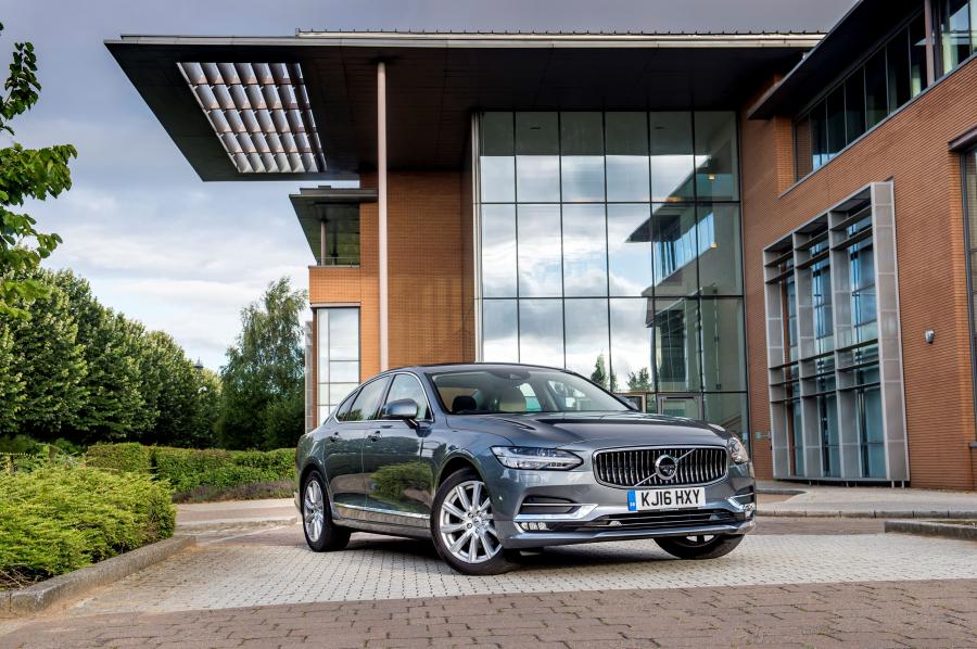  Volvo S90 D4 Inscription 2016 года  (UK) (фото 29 из 30)